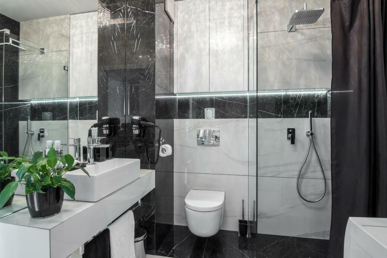 Crystal Luxury Apartments Rakowicka 22H Краков Экстерьер фото