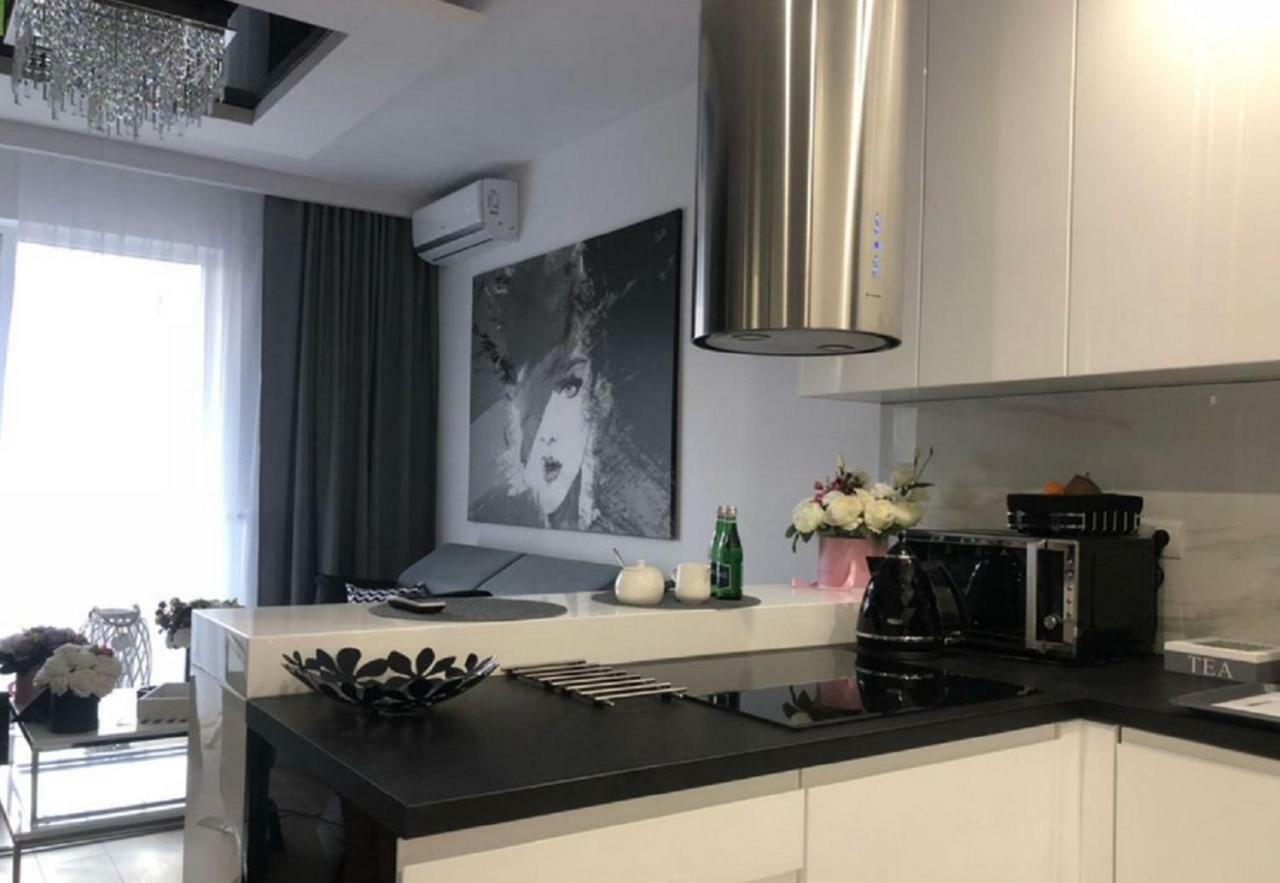 Crystal Luxury Apartments Rakowicka 22H Краков Экстерьер фото